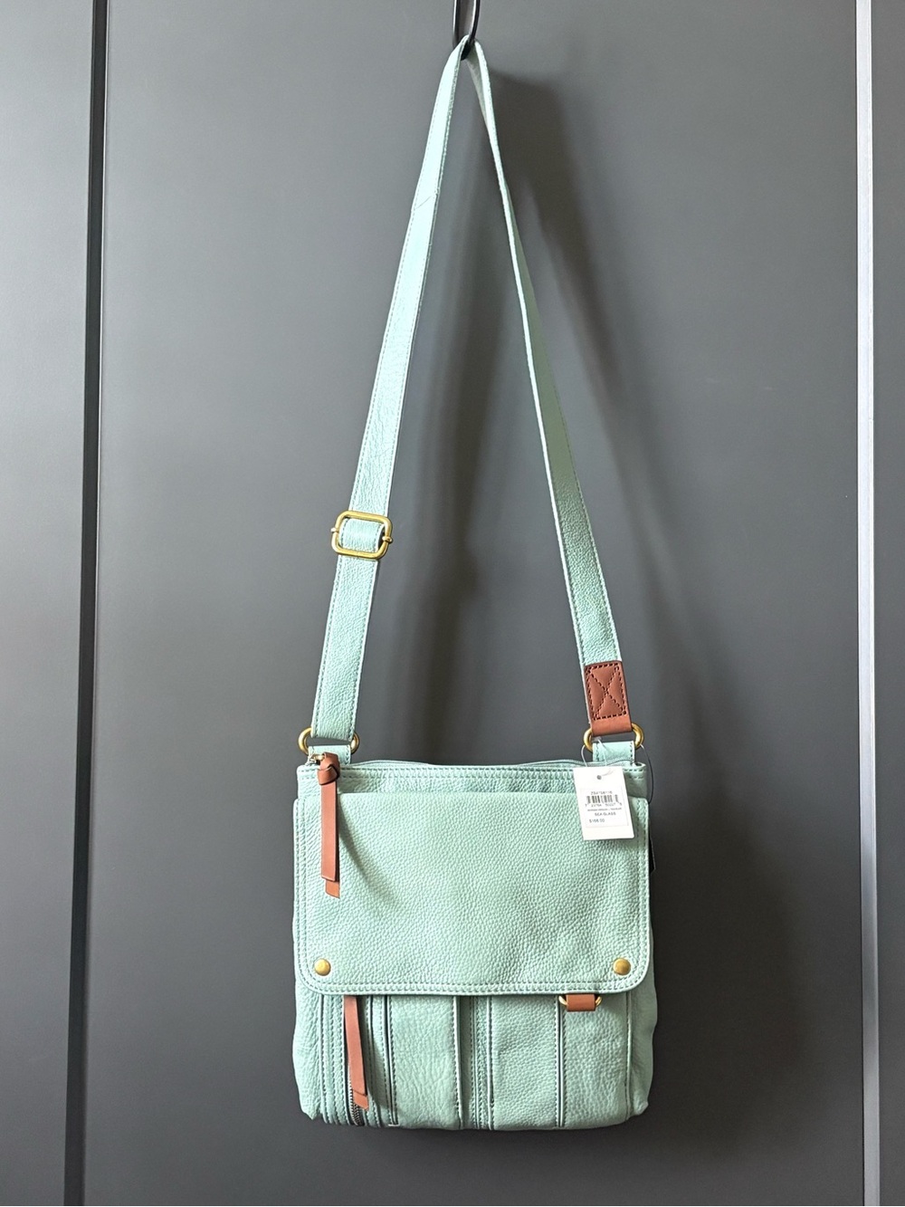 Fossil Morgan Traveler | Sea-glass, Mint Green | Leather Crossbody Bag - Picture 2 of 11